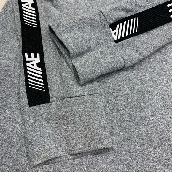 EU American Eagle Men's Flex Long Sleeved Logo Tee - Picture 4 of 10